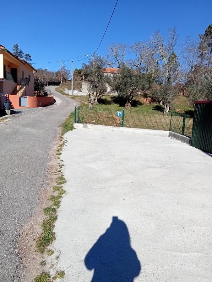 Alojamento Local - Casa Amarela Alvaiázere エクステリア 写真