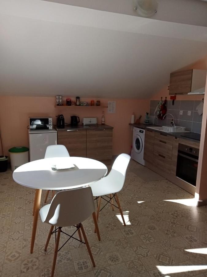 Alojamento Local - Casa Amarela Alvaiázere エクステリア 写真